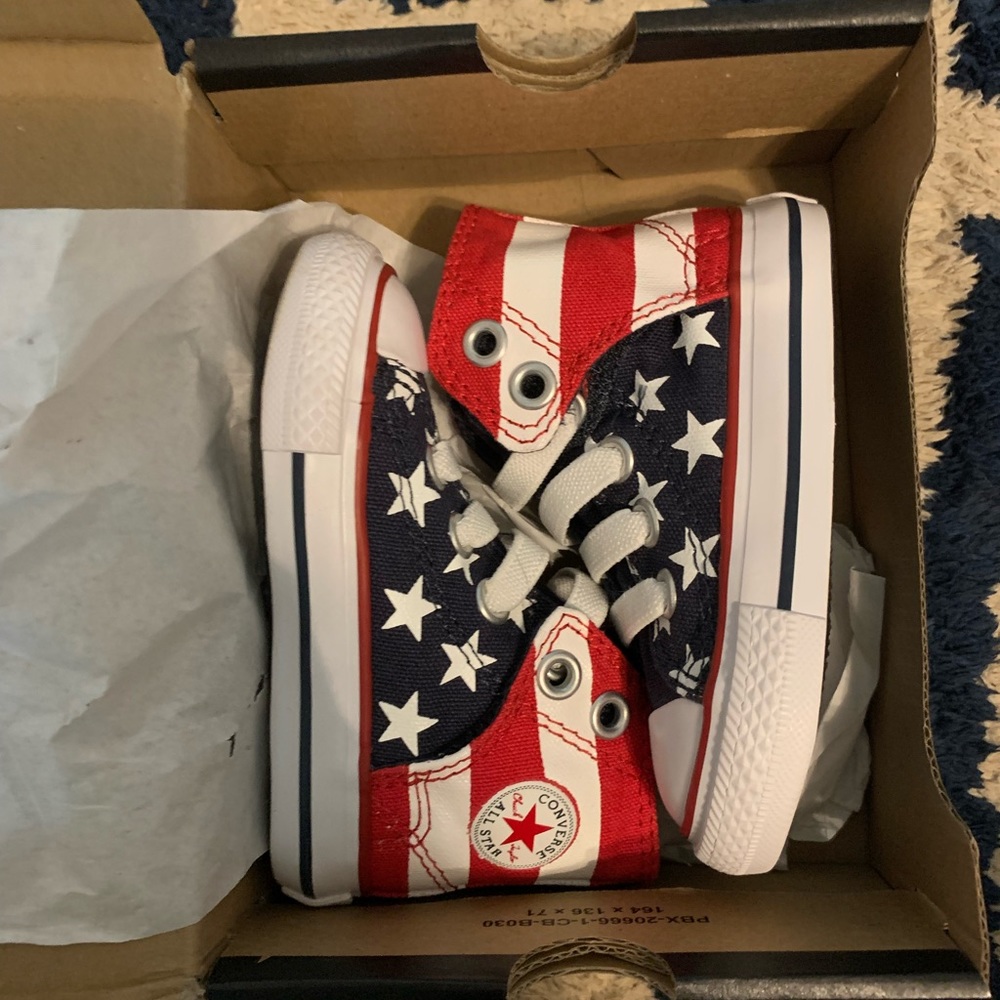 Baby converse size 4